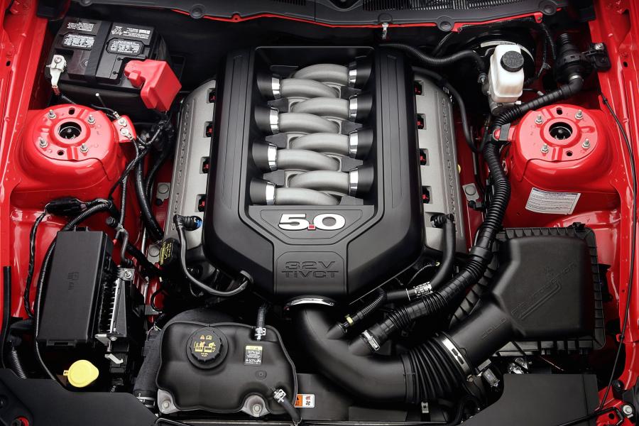  Ford Mustang GT 2011 года  (фото 63 из 90)